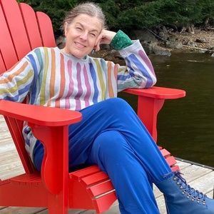 Meet your Posher, Cayt